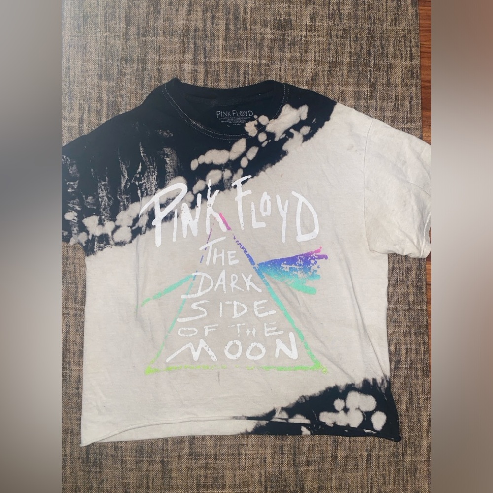 Pink Floyd Crop Top - Picture 5 of 6